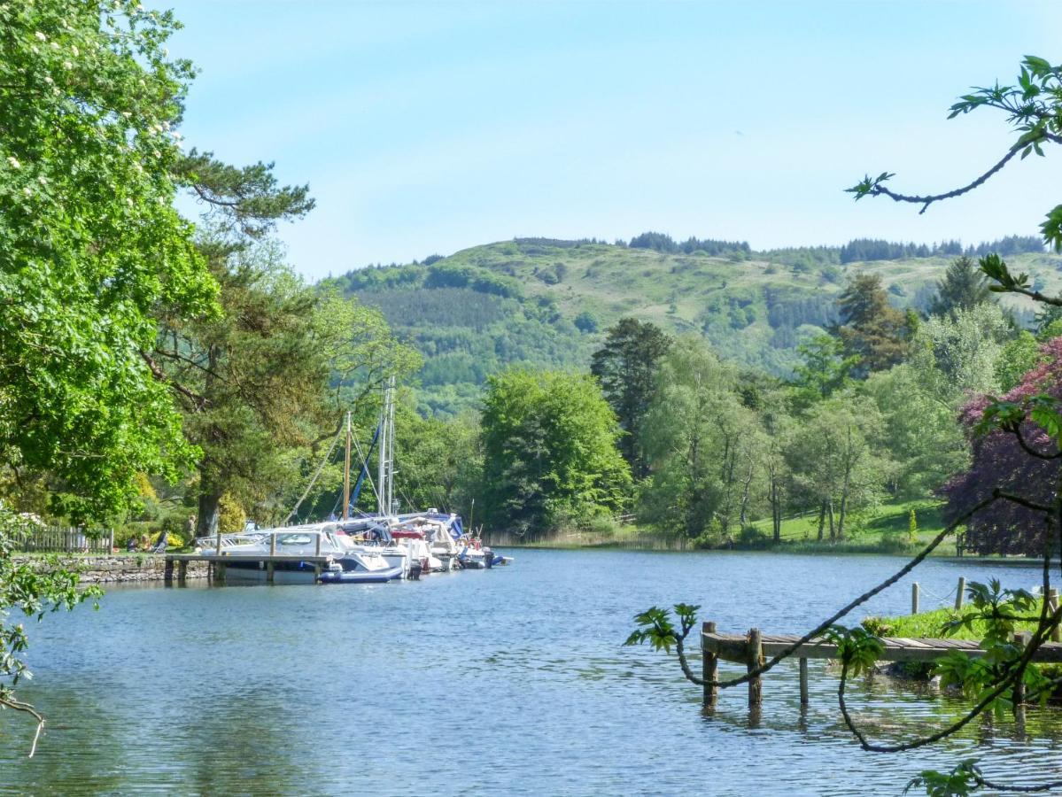Yew - Woodland Cottages Bowness-on-Windermere Extérieur photo