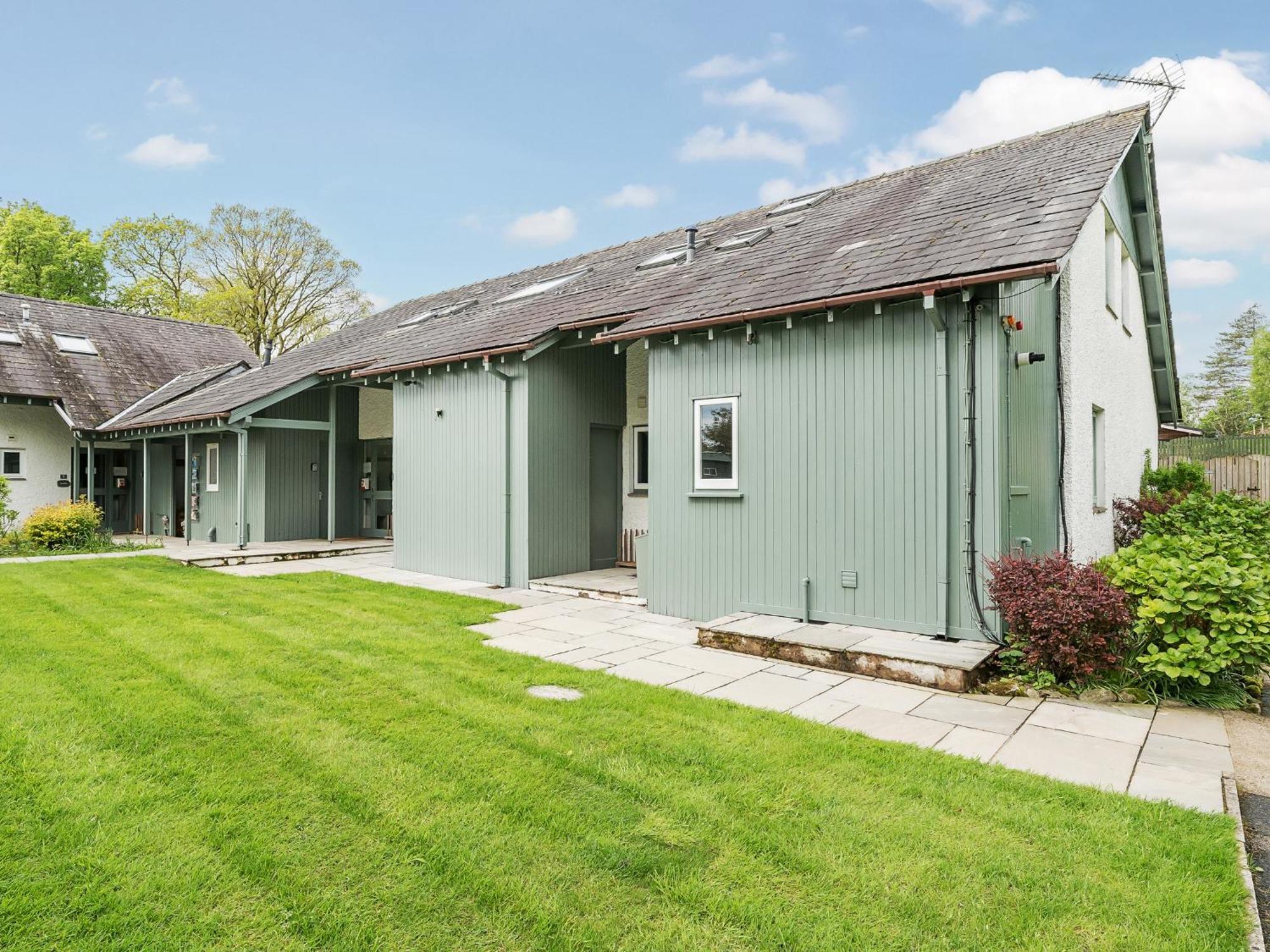 Yew - Woodland Cottages Bowness-on-Windermere Extérieur photo